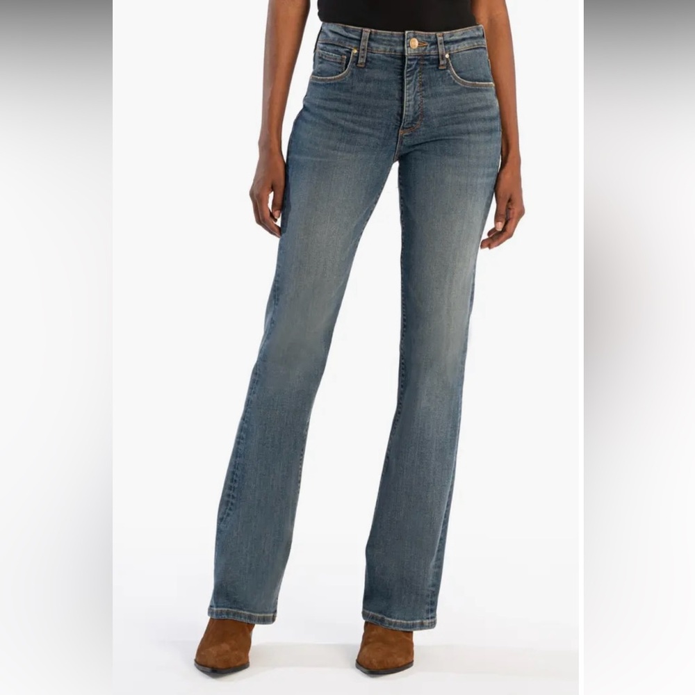 Kut from the Kloth flare jean.